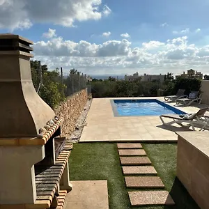 casa-pareada-a-2-linea-mar.allmallorcahotels.com/