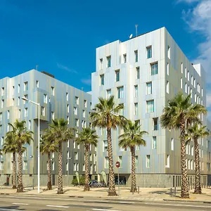 homearound-rambla-suites-pool.topbarcelonahotels.com/